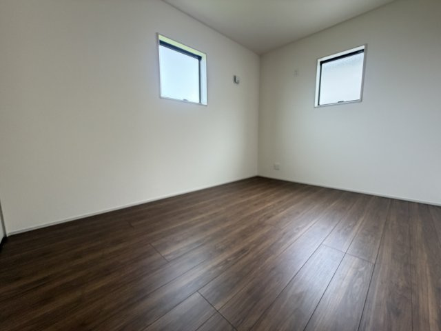 北原　新築一戸建ての洋室