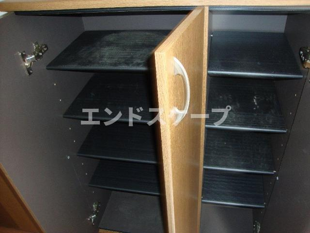 ルミエール七日市の収納|下駄箱
高崎、前橋のお部屋探しはエンドスケープまで！お客様の理想お聞かせ下さい♪