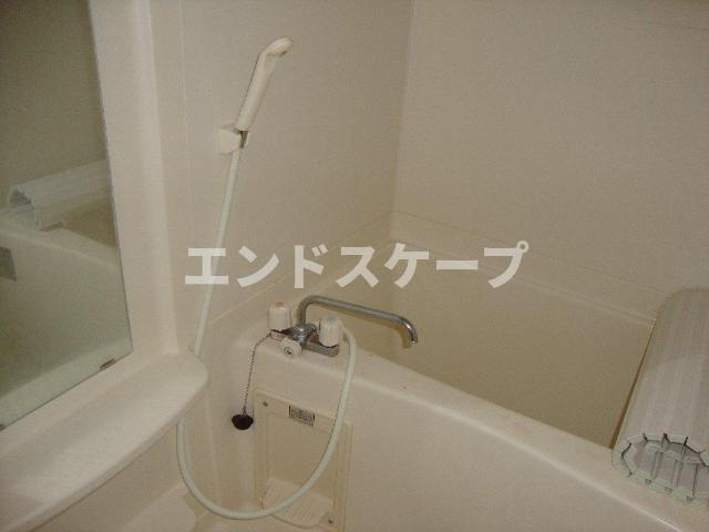 ルミエール七日市の浴室|バス
高崎、前橋のお部屋探しはエンドスケープまで！お客様の理想お聞かせ下さい♪