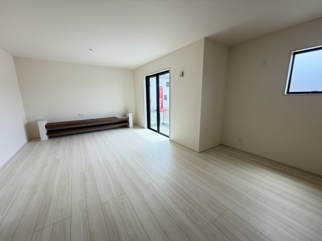 御立東　新築一戸建ての内装