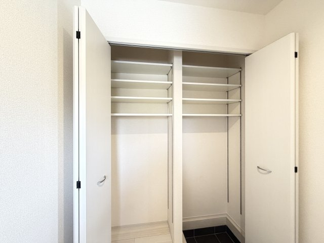御立東　新築一戸建ての収納
