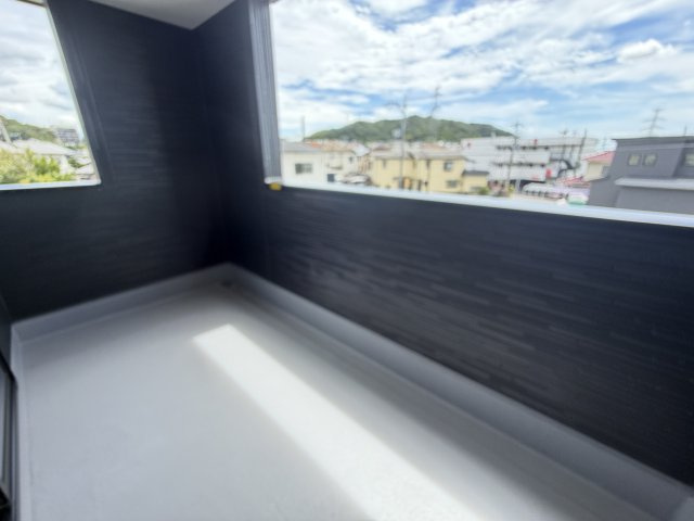 御立東　新築一戸建てのバルコニー