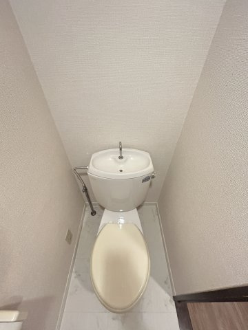 リヴェール滝山のトイレ