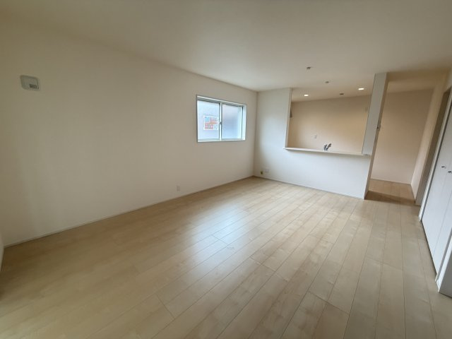 広畑区則直　新築一戸建ての居間・リビング
