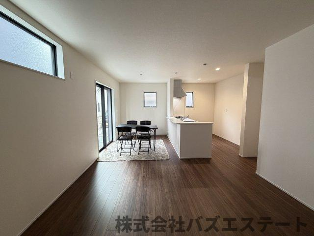 青山　新築一戸建ての内装