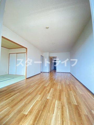 大阪市淀川区西三国２丁目の賃貸マンションの寝室