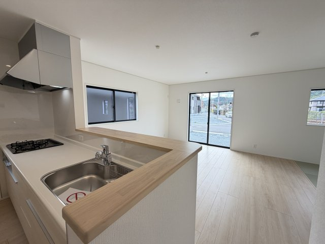 姫路市広畑区才の新築一戸建の居間・リビング