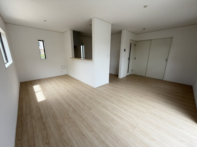 上大野　新築一戸建ての居間・リビング