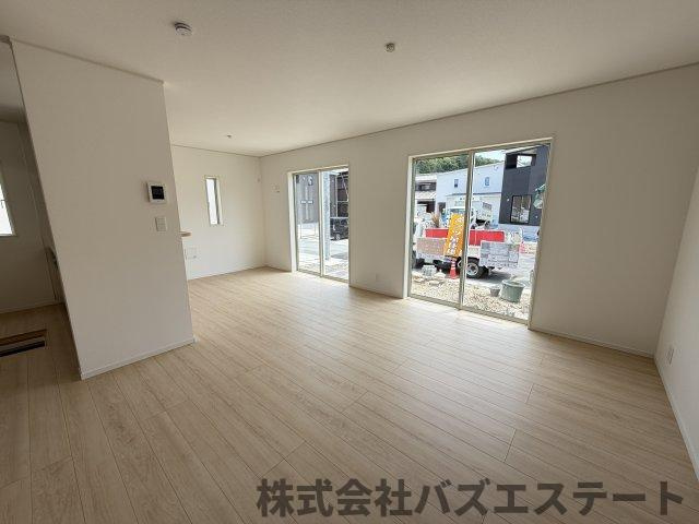 広畑区蒲田　新築一戸建ての内装