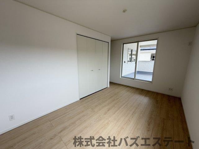 広畑区蒲田　新築一戸建ての洋室