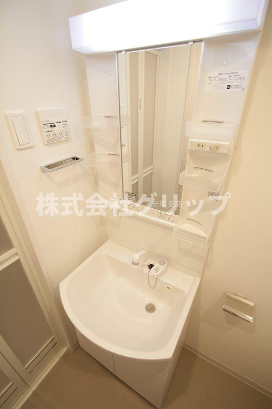 阪東橋KNOTSの洗面所