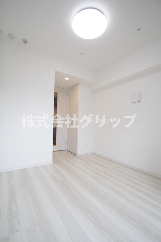 阪東橋KNOTSの洋室