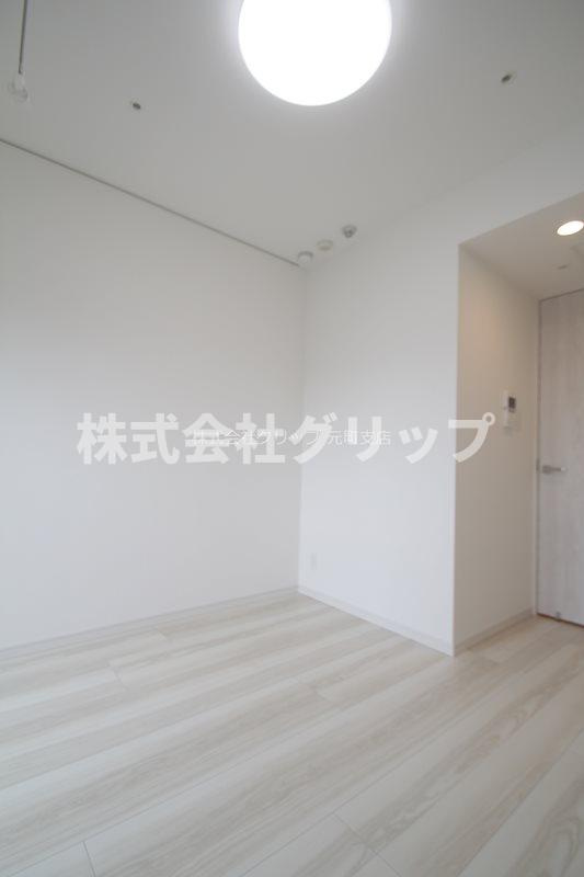 阪東橋KNOTSの洋室