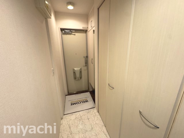 エテルノの玄関