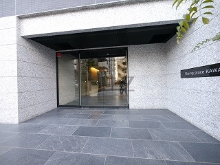 ライジングプレイス川崎のエントランス