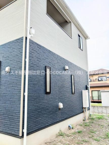 中央市西花輪の新築一戸建の外観