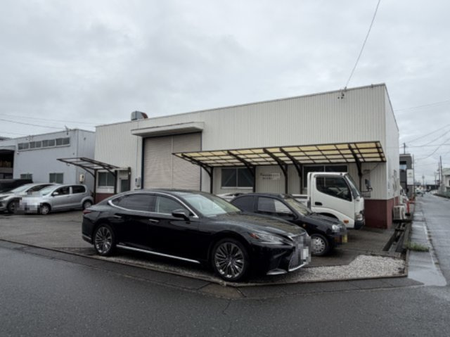 袋井市堀越倉庫の駐車場