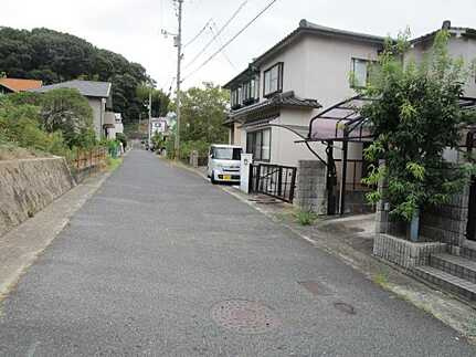 東区中山上２丁目の前面道路含む現地写真