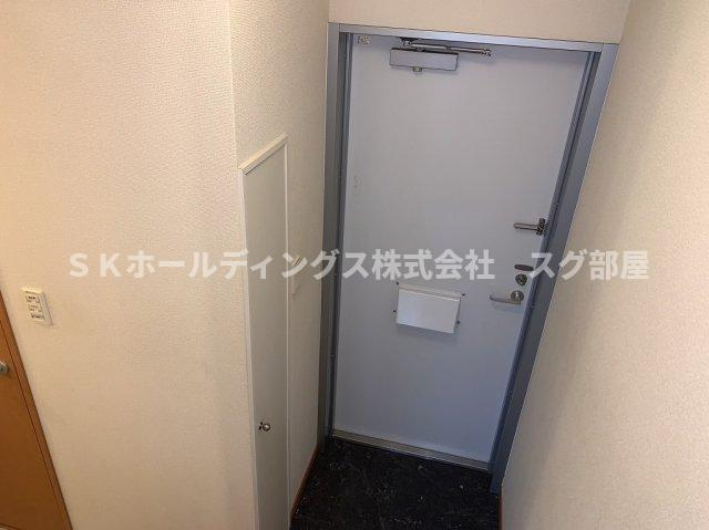 レオパレス羽崎の玄関