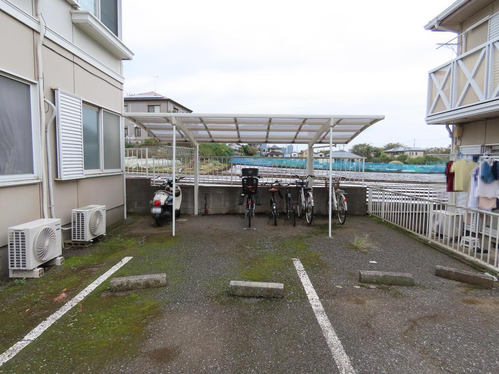 グリーンパレスＣの駐車場