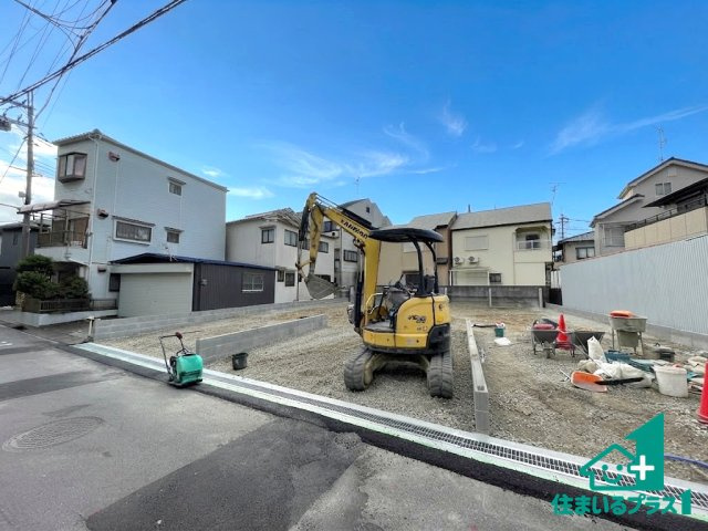 寝屋川市仁和寺本町　新築一戸建ての外観|現在建築中！落ち着いた街並みで新生活を始めることが出来そう！周辺の物件も併せてご紹介させて頂きます！