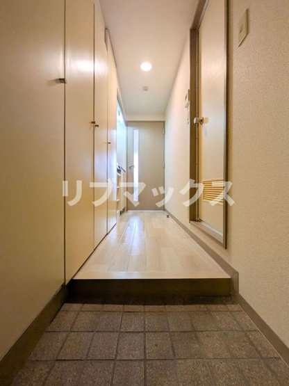 【玄関】白楽六恵館