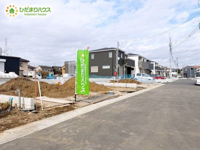野田市中里第6　新築戸建　2号棟の前面道路含む現地写真|接道：南側6.0ｍ公道