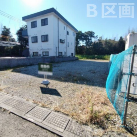 ６６５７２　羽島市福寿町平方分譲地の外観