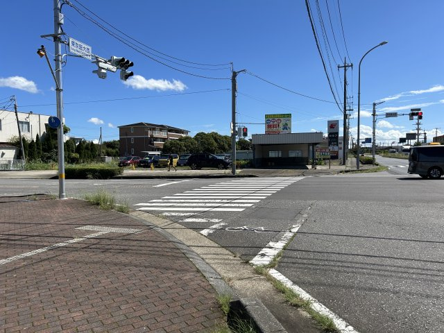 稲敷郡阿見町岡崎３丁目の事業用地の周辺|東京医大西交差点に面しています