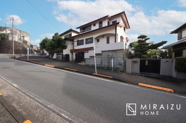 中古戸建　多摩市桜ヶ丘　全1棟の画像
