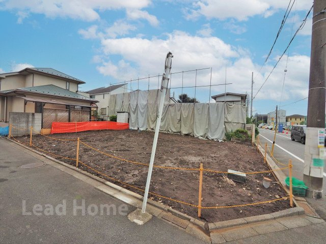 【外観】 | 世田谷区上用賀3丁目 | 更地のため基礎のイメージが湧きやすい敷地です！ゆとりある駐車スペースやお庭の計画もスムーズです♪