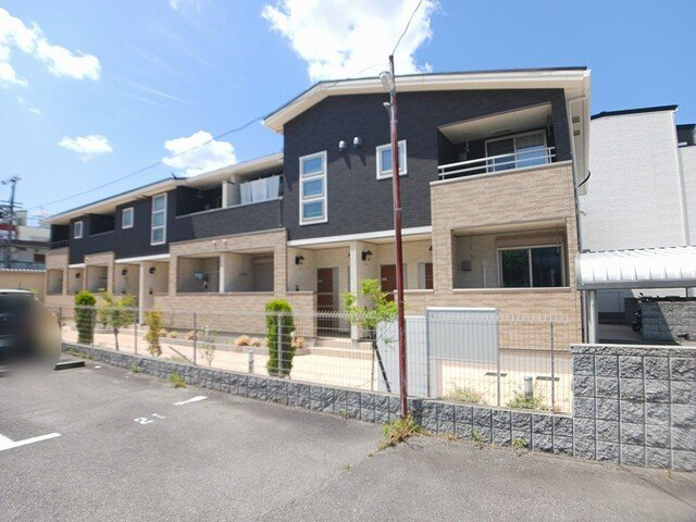 シャルマン大蓮北の外観
