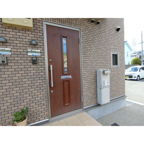メゾンニュー池島Ⅱ　Ａの玄関
