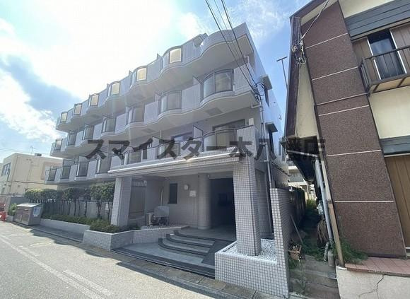 ホロンプラザ行徳の外観