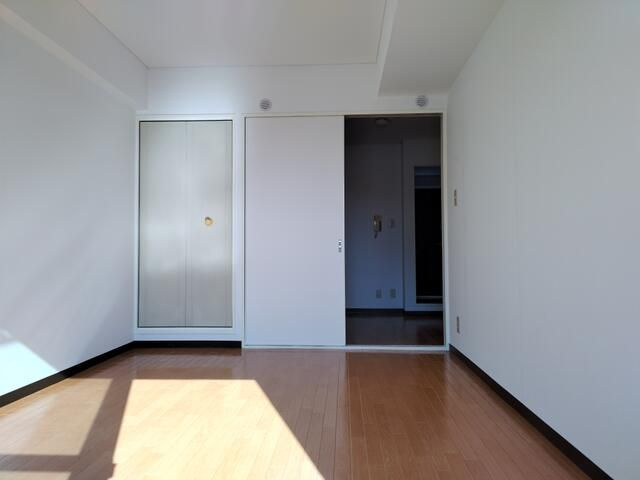 朝日プラザ新蒲田の洋室