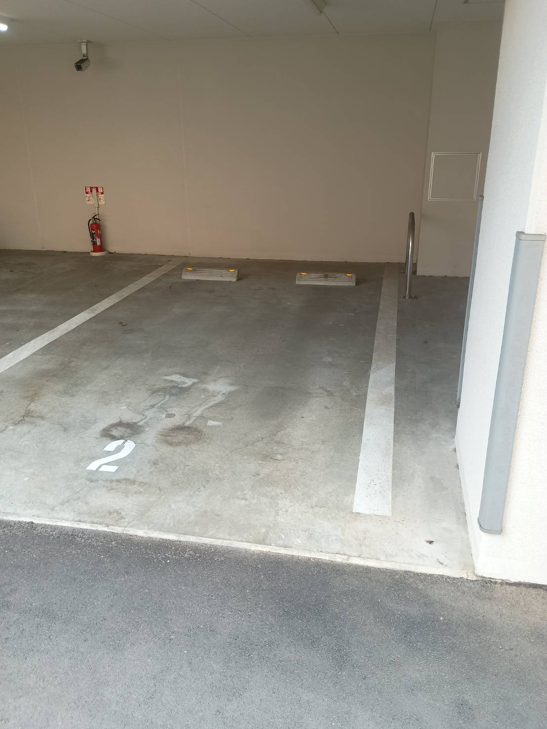 プリムール新深江の駐車場