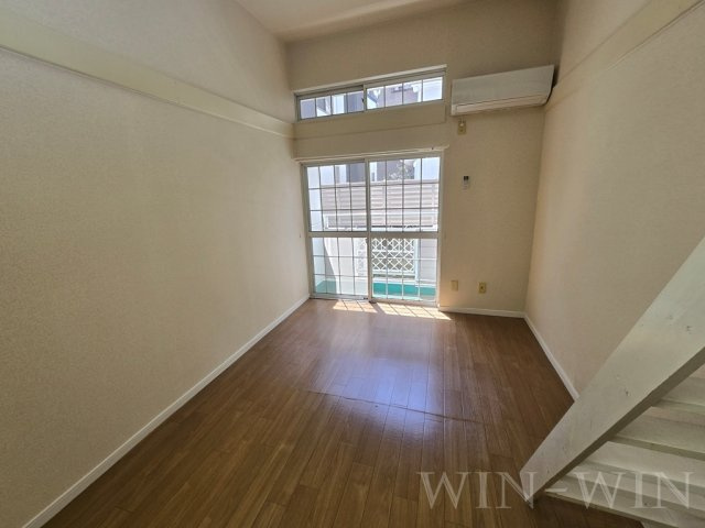 コスモ21有楽の居間・リビング|イメージ（同建物内別部屋の写真です）
