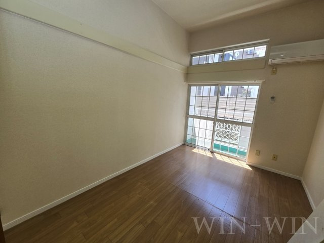 コスモ21有楽の居間・リビング|イメージ（同建物内別部屋の写真です）