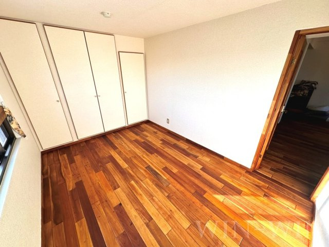 ユトリロ新川の寝室