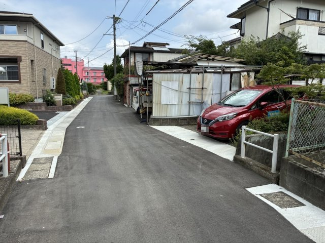 熊本市南区野田３丁目の売地の前面道路含む現地写真