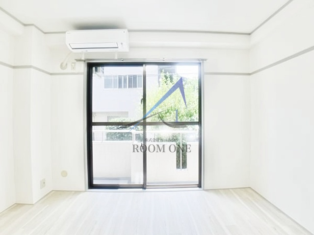 大井鹿島谷ハイツの居間・リビング|洋室のお部屋です。