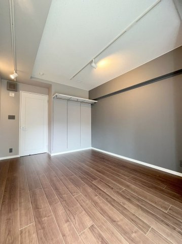「防音マンション」ＴＲＡＣＫ両国の寝室|使い勝手のいい寝室です