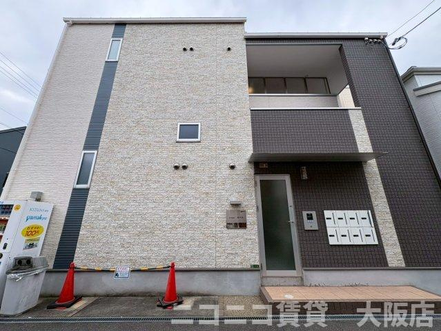 大阪市城東区東中浜６丁目のアパートの外観