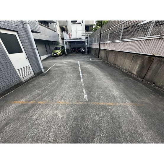 【駐車場】 | 貴船ビル