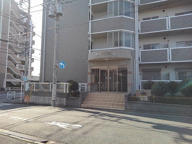 アドラブールのエントランス