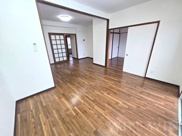 オリエンタルハイツの居間・リビング|イメージ（同建物内別部屋の写真です）
