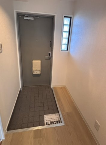 エクセレンス茨木の玄関|シンプルで使いやすい玄関です