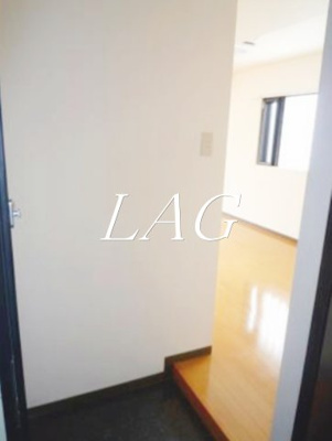 【玄関】 | パーク西小山 | 玄関です。