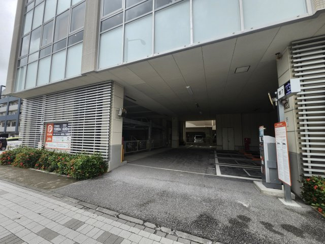 Dパーキング（おもろまち4丁目第7）の外観