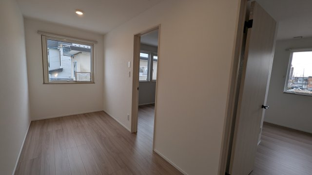 【釧路市花園町】太陽光×全室エアコンで年中お得＆快適な4LDK♪の内装|※写真は同一プランの施工例（イメージ）です。実際の内装カラーや設備等は異なる場合がございます。
